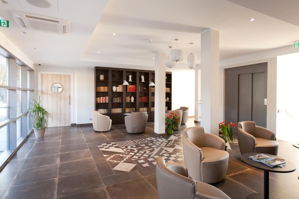 Davia Hotel LʼÎle-Rousse Εξωτερικό φωτογραφία