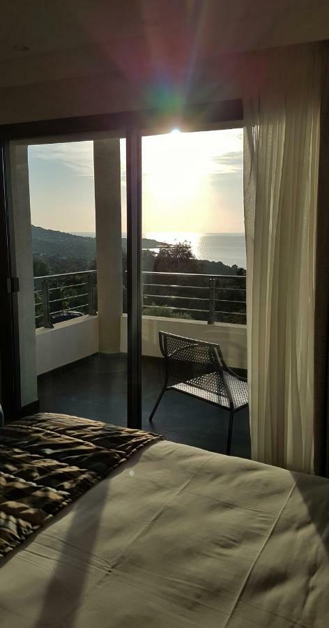 Davia Hotel LʼÎle-Rousse Εξωτερικό φωτογραφία